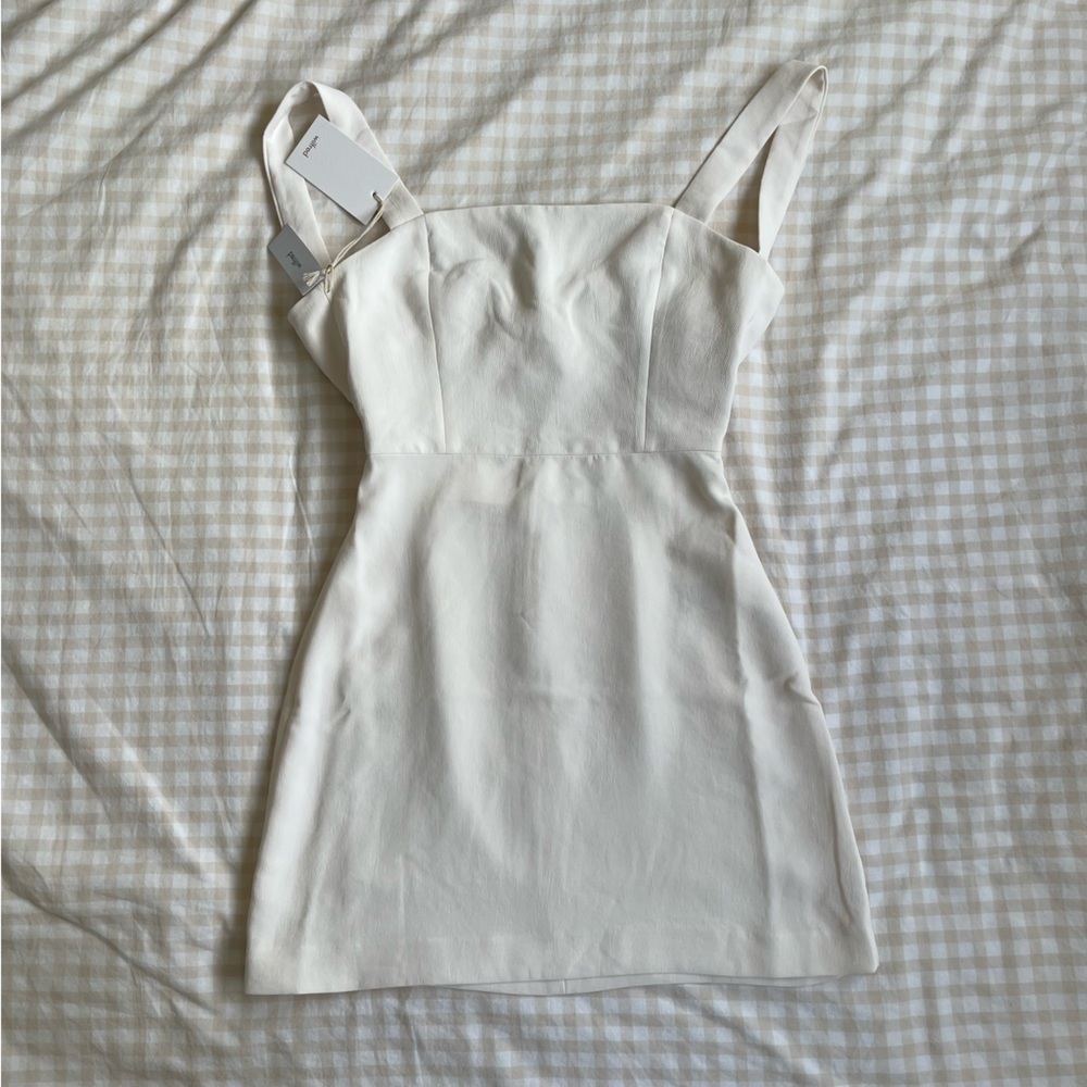 Aritzia Wilfred Aperature Tie-Back Dress in White/ Light Birch